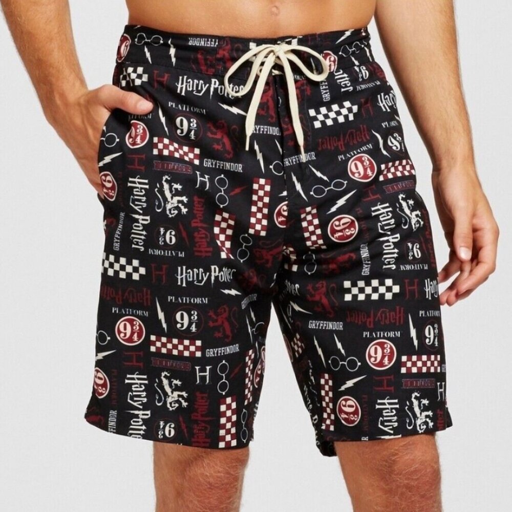 Harry Potter Men's Large Griffindor Swim Trunks
